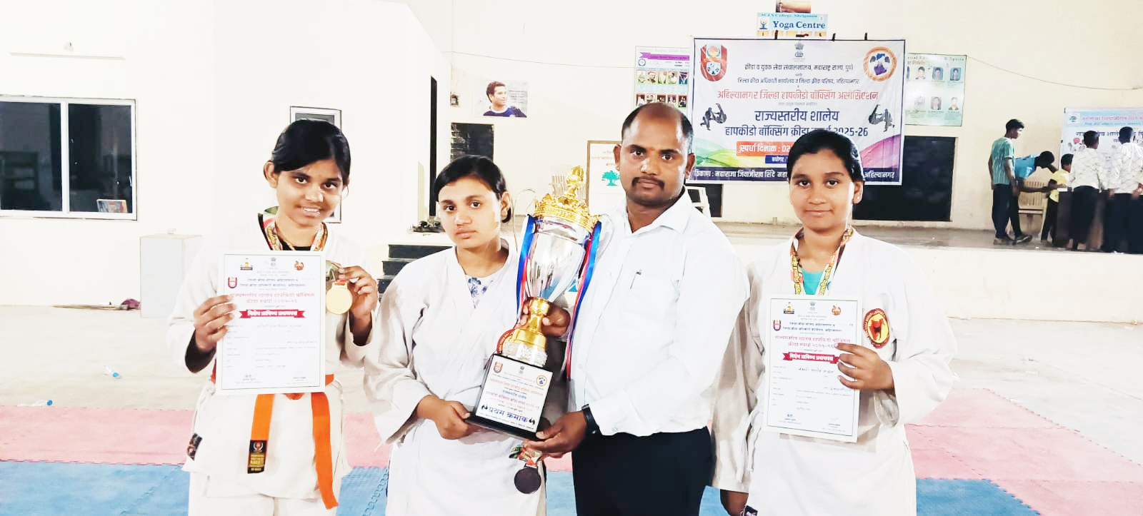 श्रीगोंद्यात राज्यस्तरीय शालेय स्पर्धेत किंग इंग्लिश स्कूलचा दैदीप्यमान यश; प्रणिती गुंजाळ प्रथम