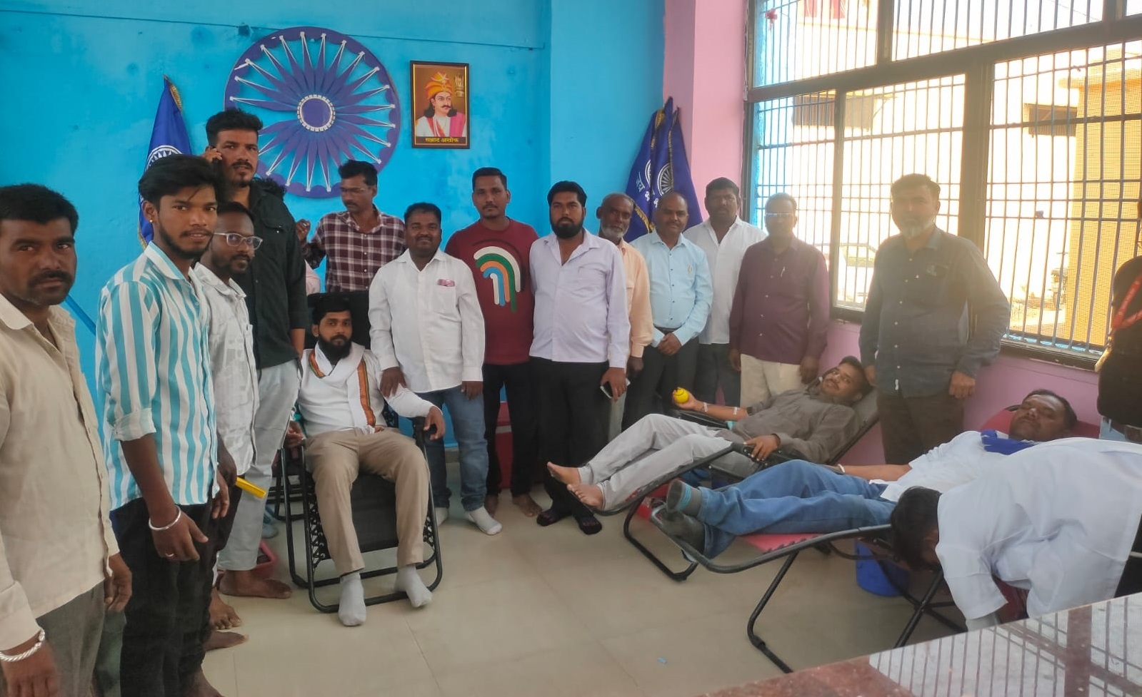 दरेगावात मोफत आरोग्य तपासणी व रक्तदान शिबिर उत्साहात