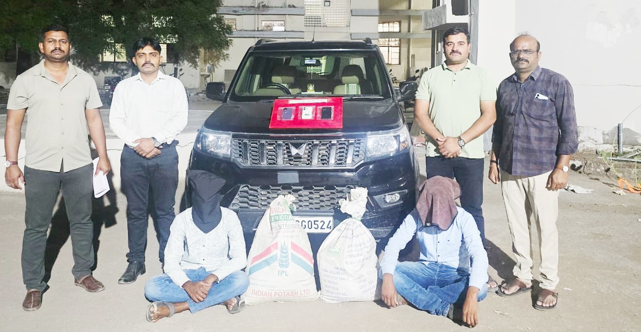 सिड्स कंपनीचा मॅनेजर असल्याचे सांगत शेतकर्‍याच्या बियाण्यांची जबरी चोरी; दोन आरोपी जेरबंद, 21 लाख 38 हजाराचा मुद्देमाल जप्त