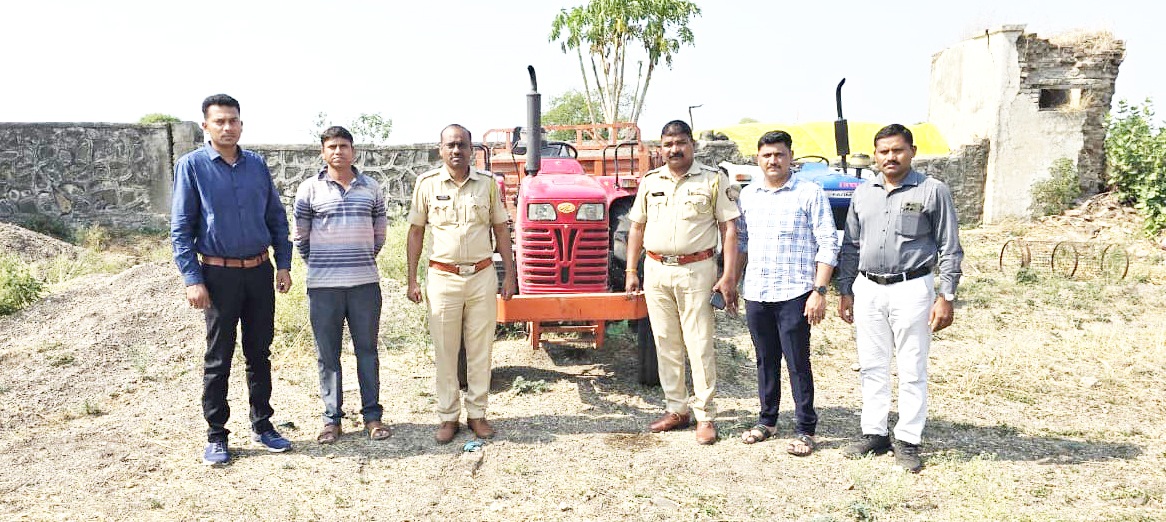 दुधना नदीपात्रातून अवैध वाळू वाहतूक; मौजपुरी पोलिसांची कारवाई, 5 लाख 6 हजाराचा मुद्देमाल जप्त