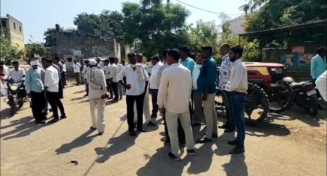 छत्रपती शिवाजी महाराजांच्या पुतळ्याची विटंबना; सोमनाथ-जळगाव परिसरातील धक्कादायक प्रकार; पोलिसांकडून सीसीटीव्ही तपासणी सुरू