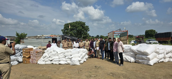 राजुरमध्ये १ कोटी ३५ लाखांचा गुटखा जप्त; पुरवठ्याच्या मुळापर्यंत पोलीस पोहोचणार का?