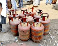 औद्योगिक वसाहतीतील कामगार उपाशी, हॉटेल व्यावसायिक गॅसच्या धुरावर; शासनाने तातडीने लक्ष घालावे - अ‍ॅड. महेश धन्नावत