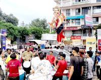 गणरायाच्या आगमनासाठी जालना नगरी सज्ज; बाजारपेठेत बालगोपालांसह नागरिकांची तुफान गर्दी