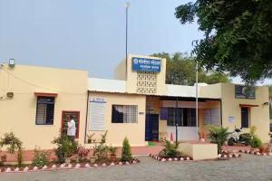 जालना येथील टोल नाक्यावर प्रतिबंधित गुटखा जप्त; तरुणासह 1 लाख 44 हजाराचा मुद्देमाल पोलिसांच्या ताब्यात