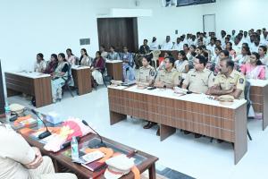 नवनियुक्त पोलीस पाटीलांसाठी मार्गदर्शन व प्रशिक्षण शिबिर; विशेष पोलीस महानिरीक्षक यांच्याकडून धडे