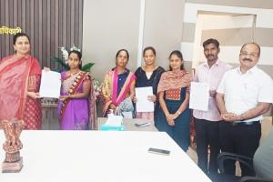 पीडित कुटुंबांना मिळाला शासकीय सेवेचा आधार; जिल्हाधिकारी आशिमा मित्तल यांच्या हस्ते 8 वारसांना नियुक्तीपत्रे प्रदान